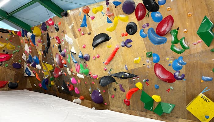 複雑な形状の壁